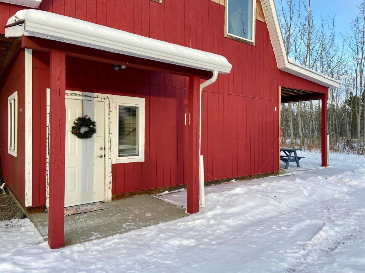 Appartement The Big Red Barn à Whitehorse Extérieur photo